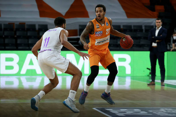 2024年全球收入最高的100位运动员及深度分析.