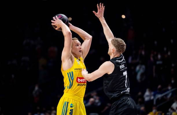 富勒姆小将乔希-金谈进球被取消：很难用语言形容我的感受