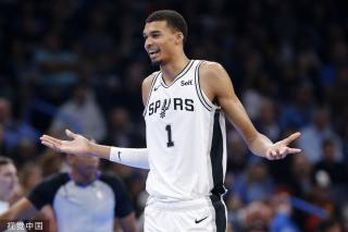 三分球都是 三分球都是